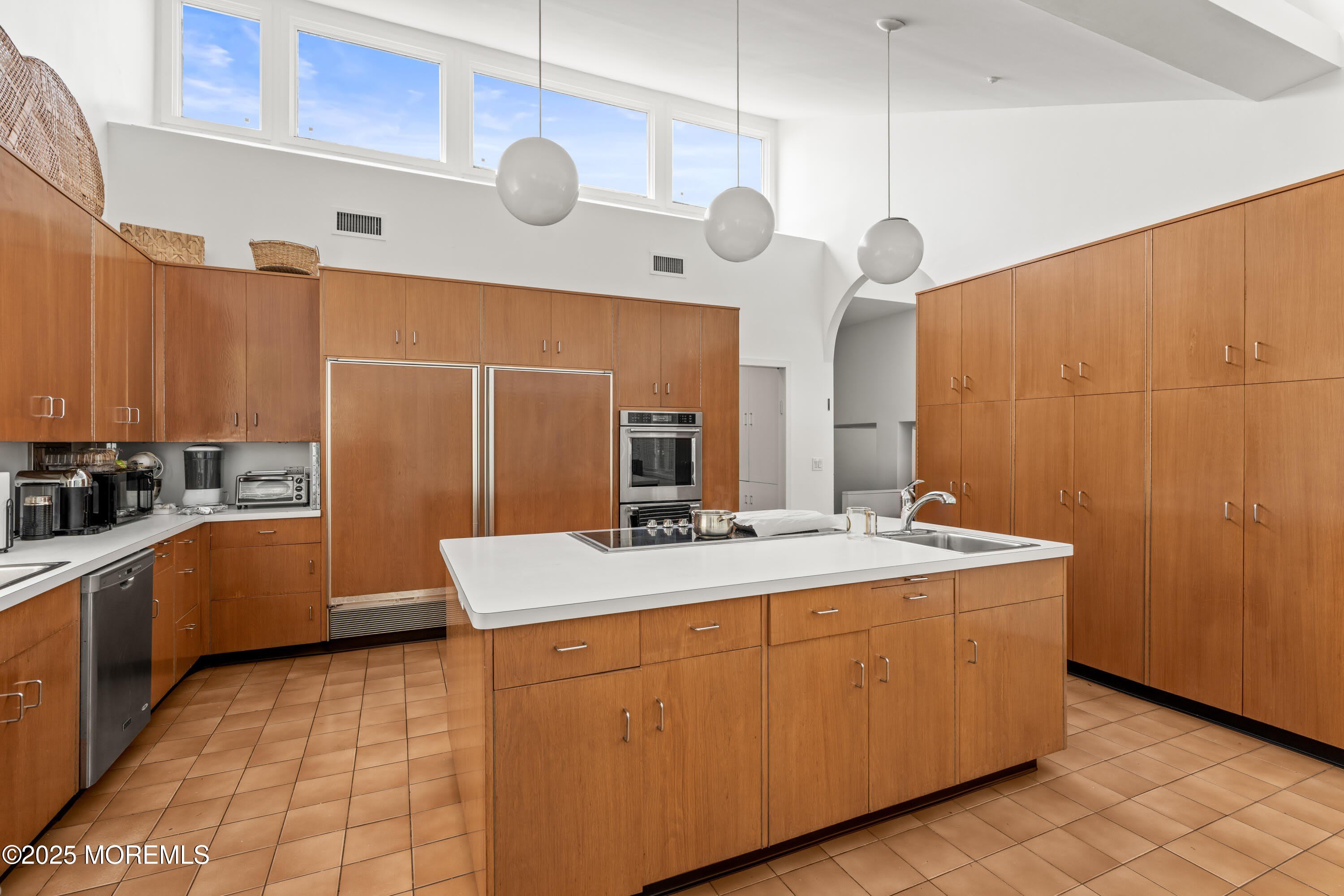 460 Runyan Avenue – photo 4