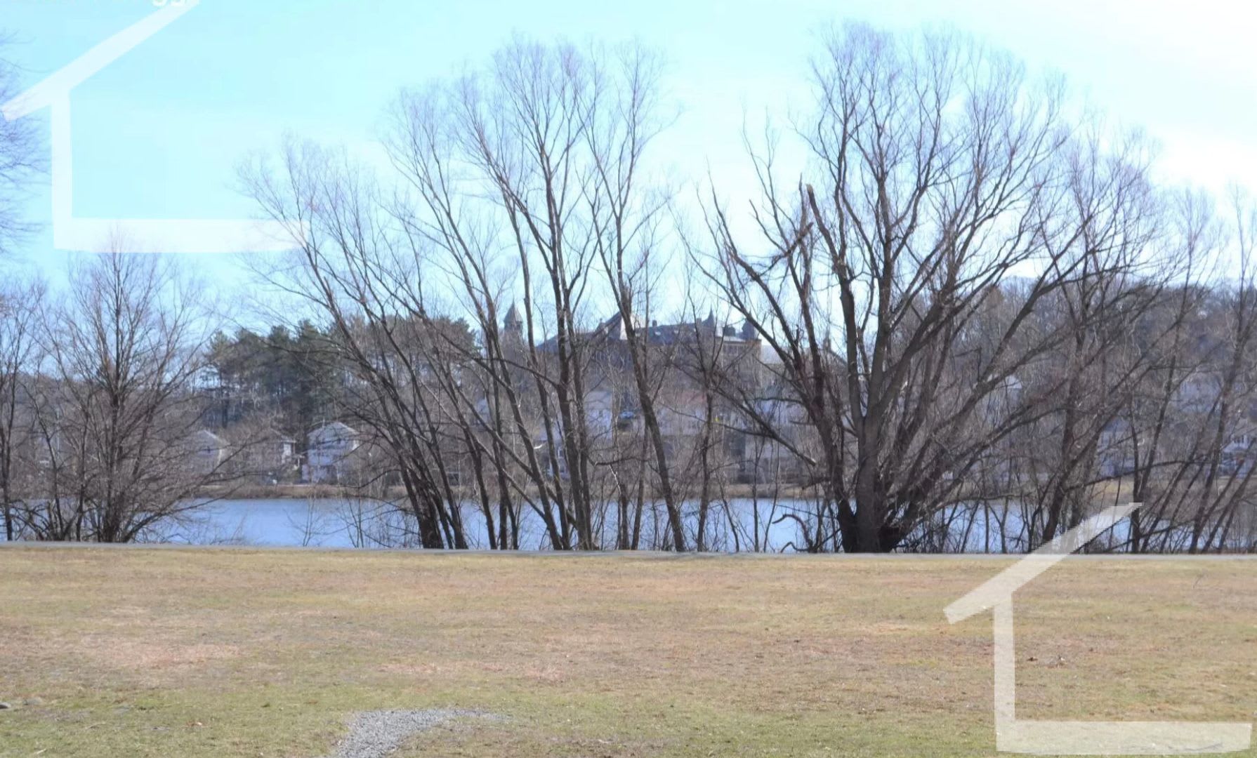 Great 2-bed with Pool! Ht + HW Incl., 2 Parking Spots Included. Cat Friendly – photo 5