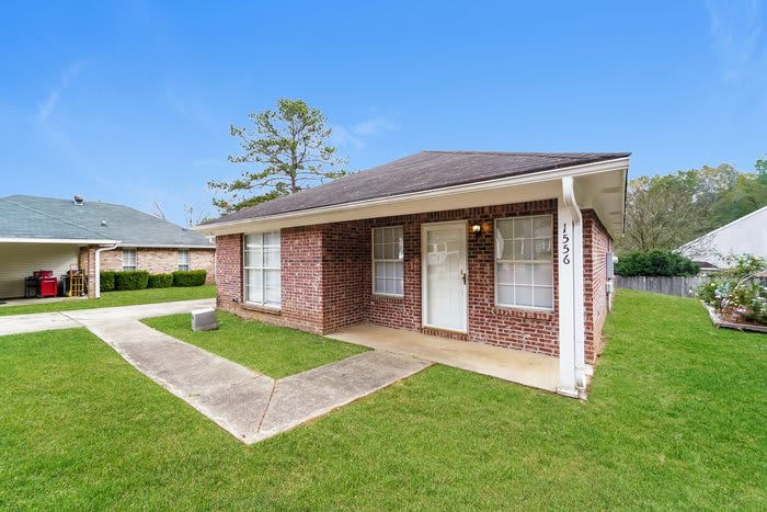 1556 Chelsea Lane – photo 3