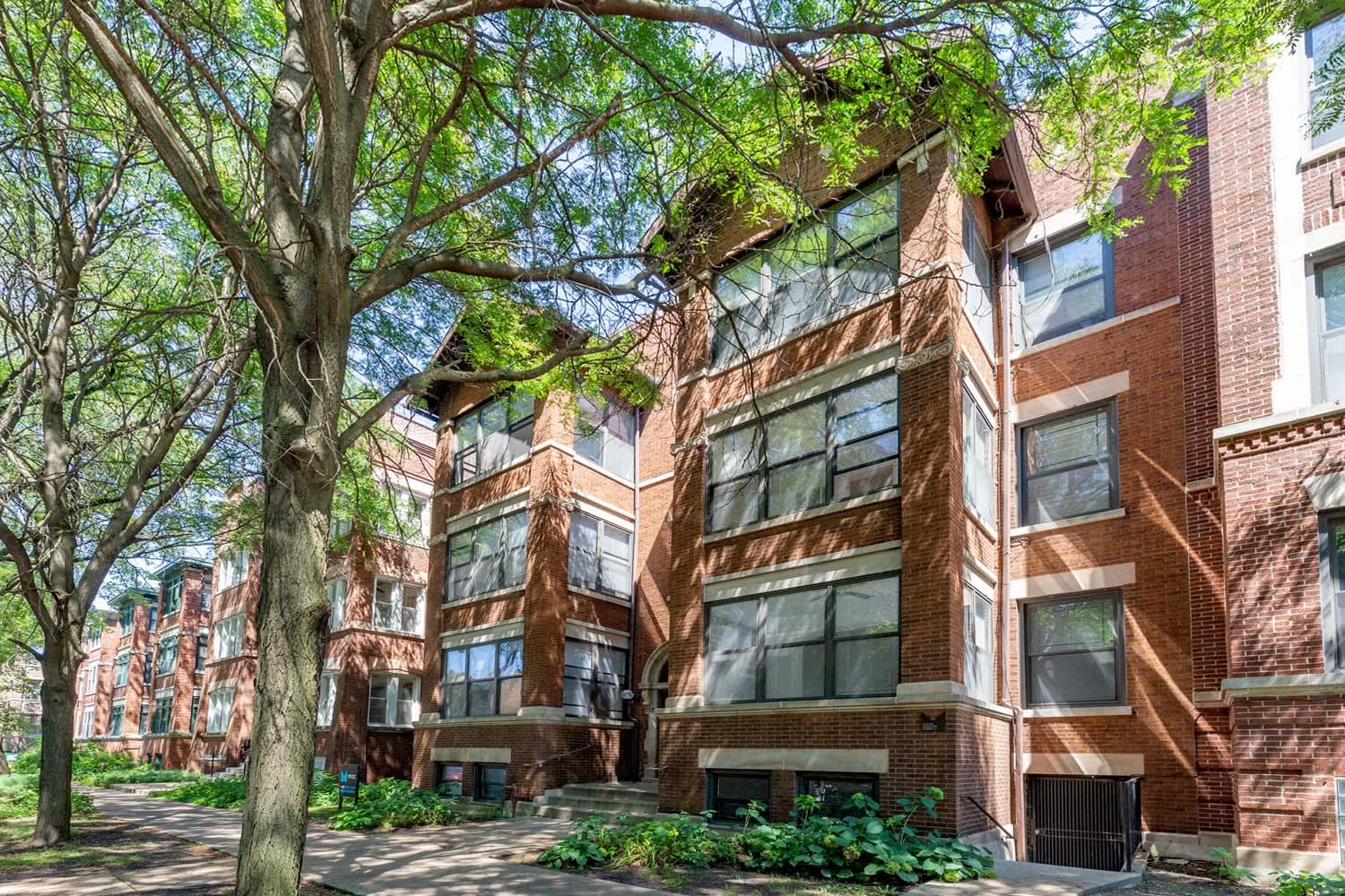 5335-5337 S. Woodlawn Avenue – photo 4