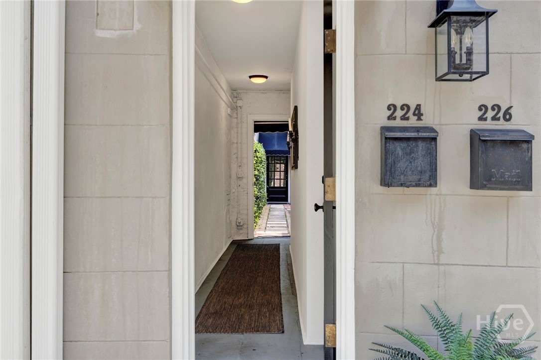 224 E Jones Lane – photo 3