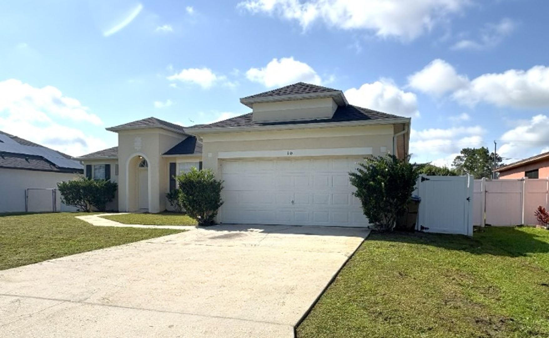 This 3 Bedroom Home Has It All! – photo 2