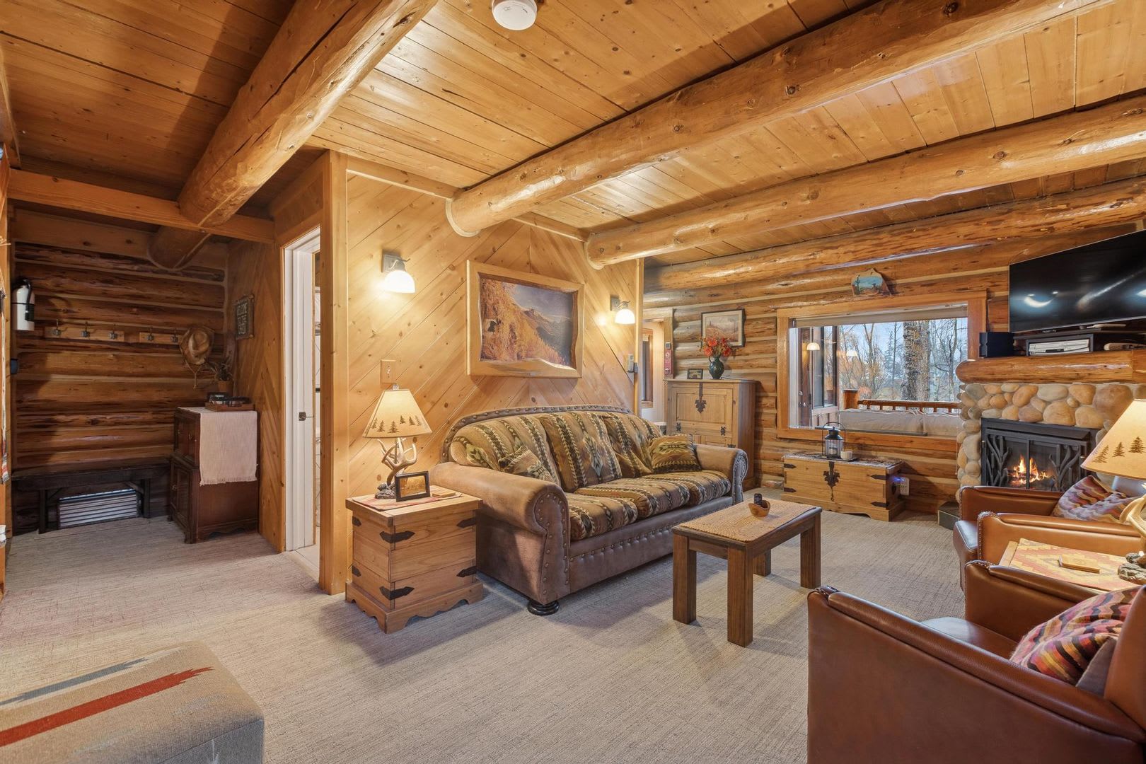Riverfront Whitefish Cabin w/ Private Dock + Walk to Downtown – photo 5