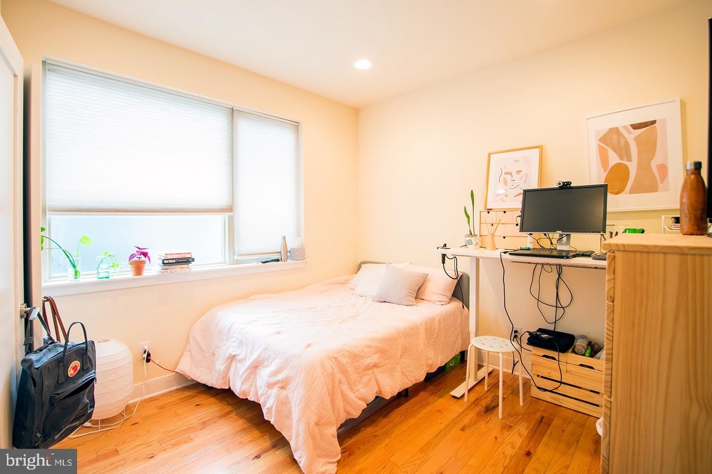 1242 POINT BREEZE Avenue – photo 5