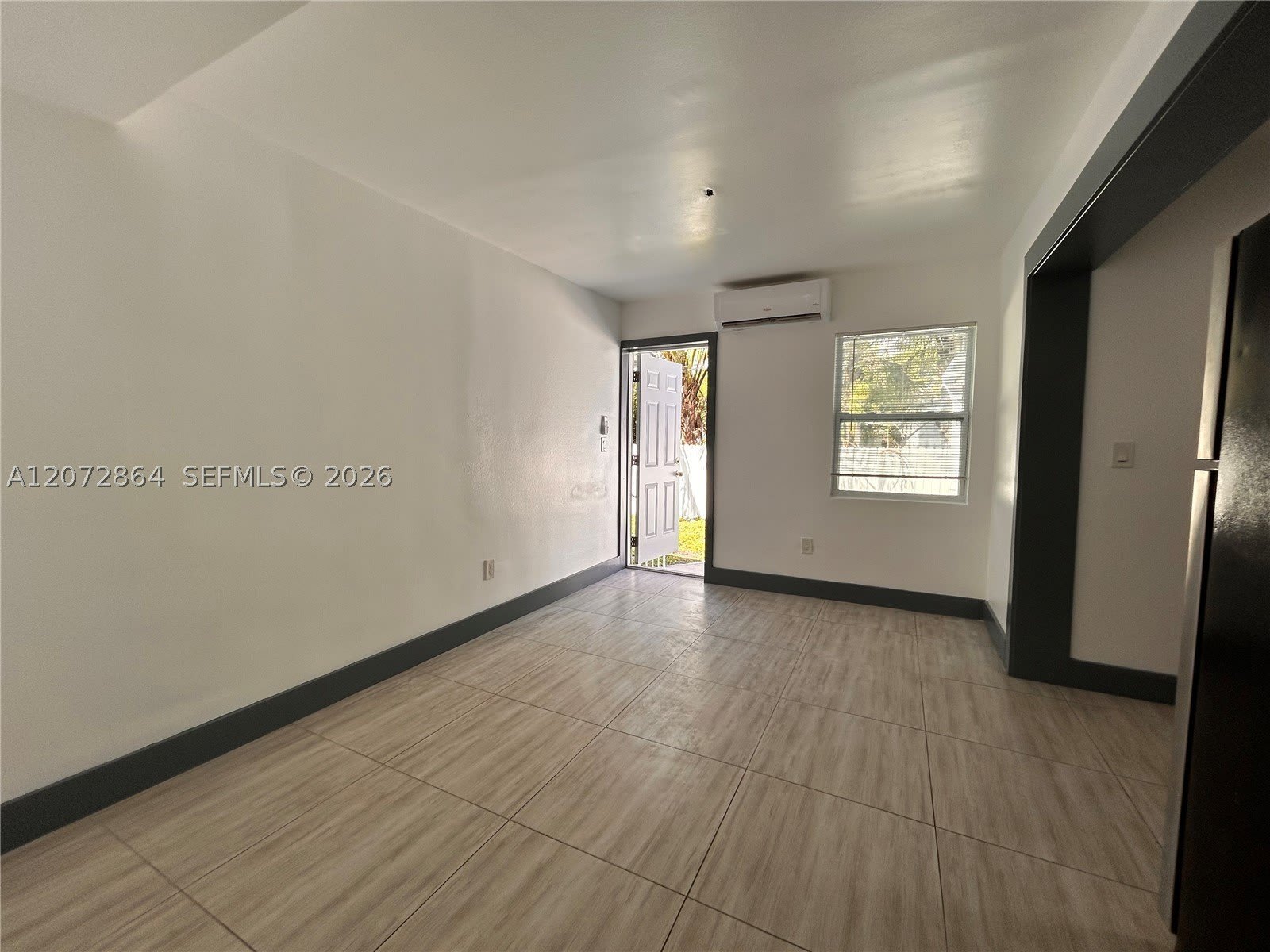 1928 Wilson St – photo 3