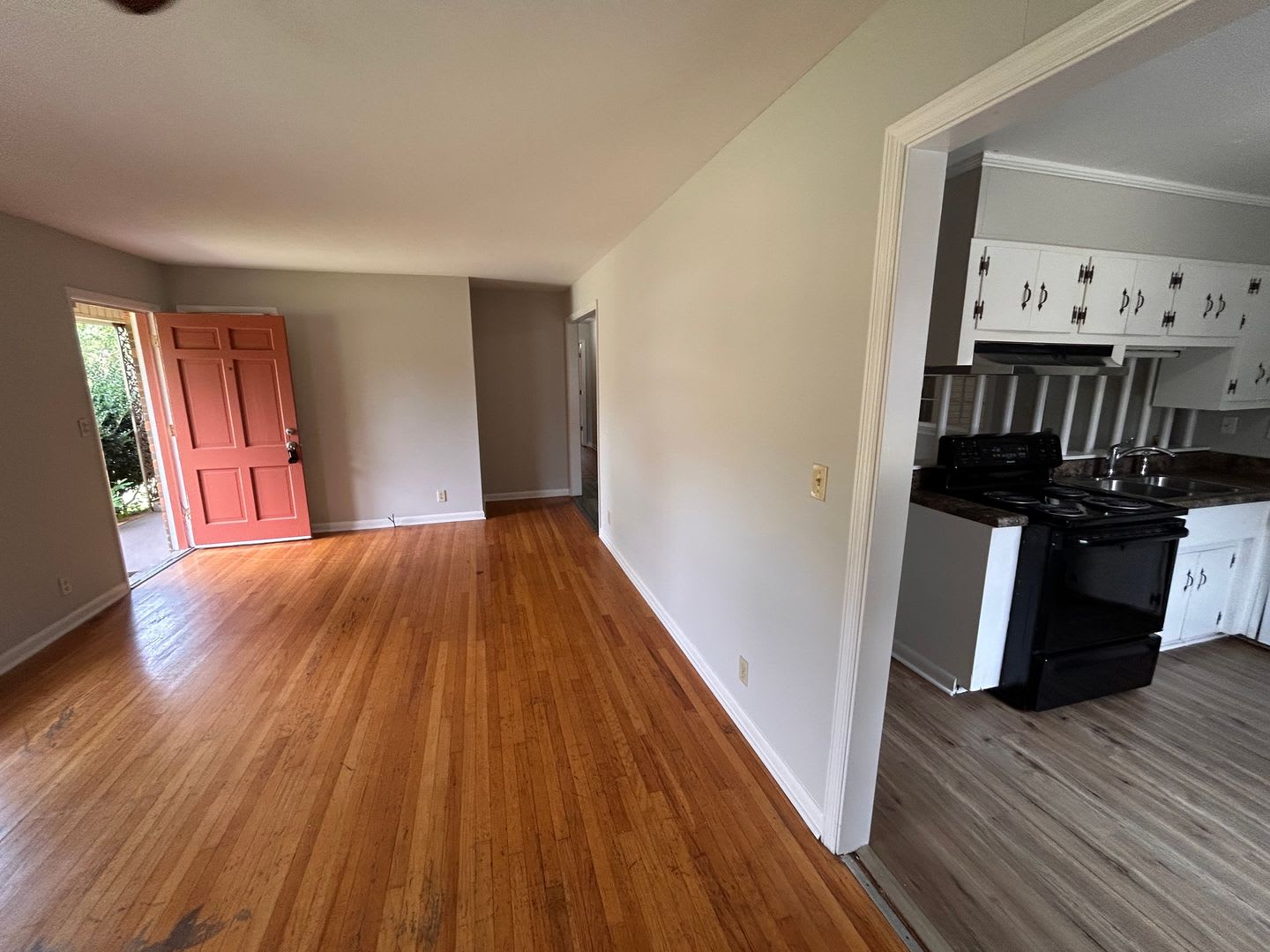 3bedroom 2 bath now ready to call home! – photo 3