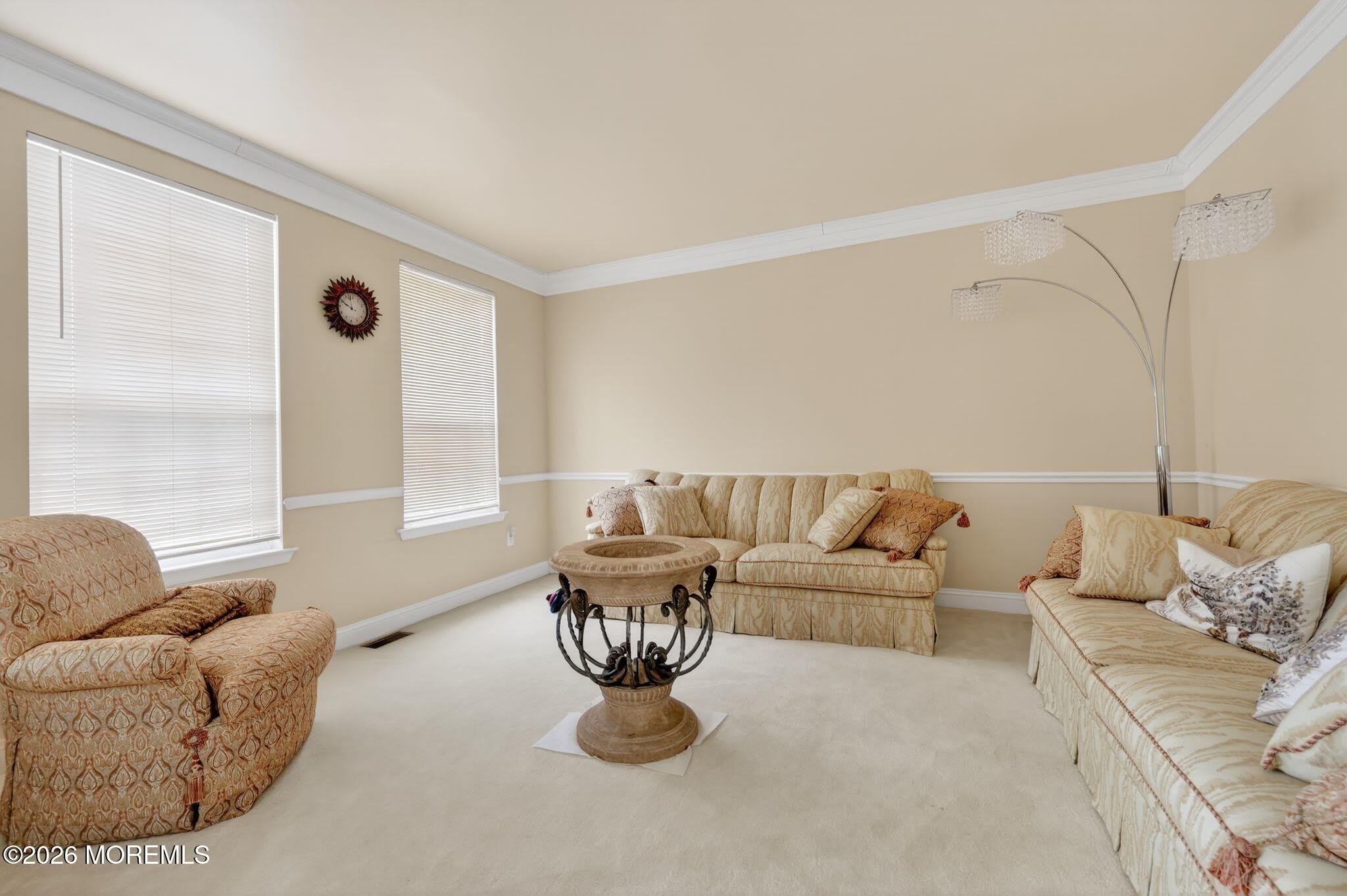 153 Sandra Way – photo 2