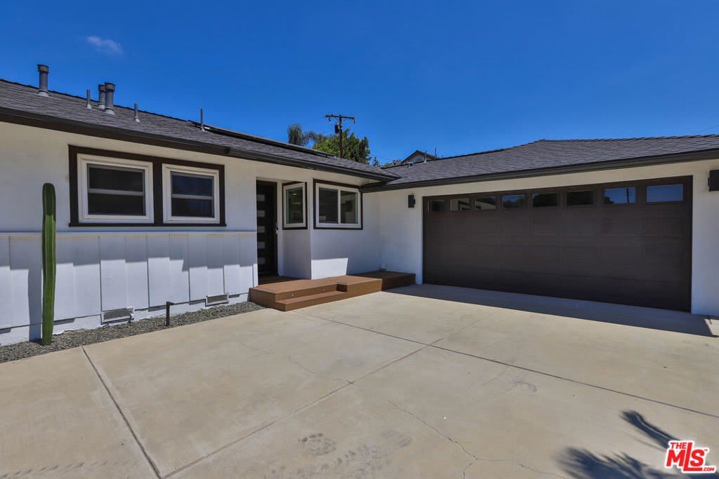 12831 Red Hill Avenue – photo 5