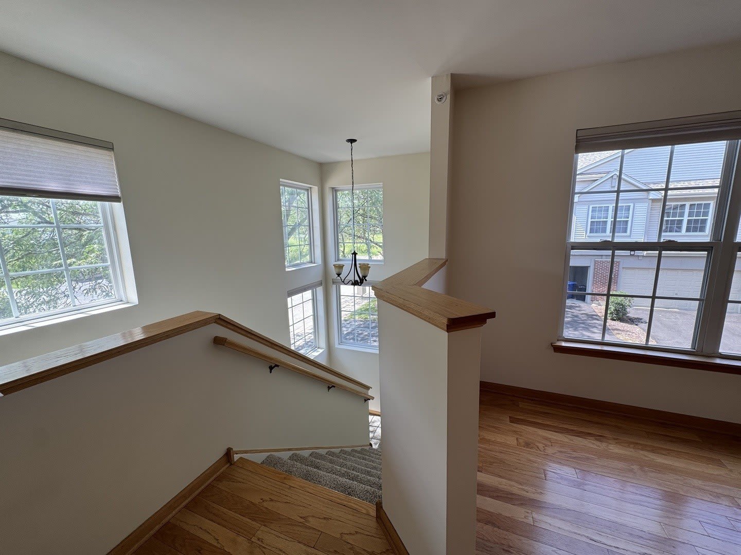 2268 VANDERBILT Drive – photo 3