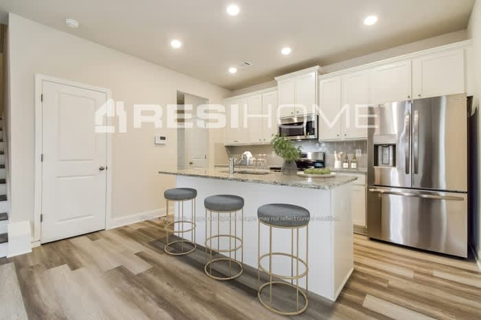 63 Banks Drive – photo 4