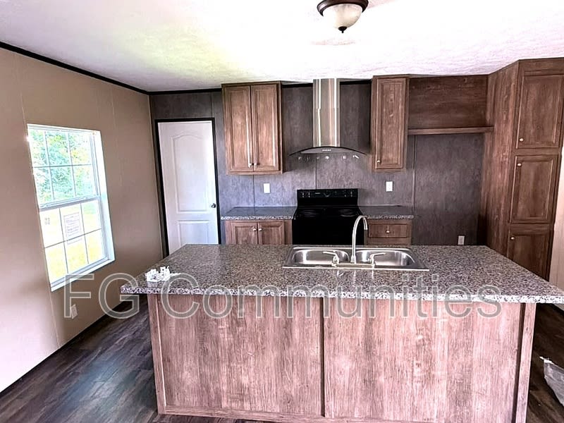 112 Cloverleaf Ct – photo 4