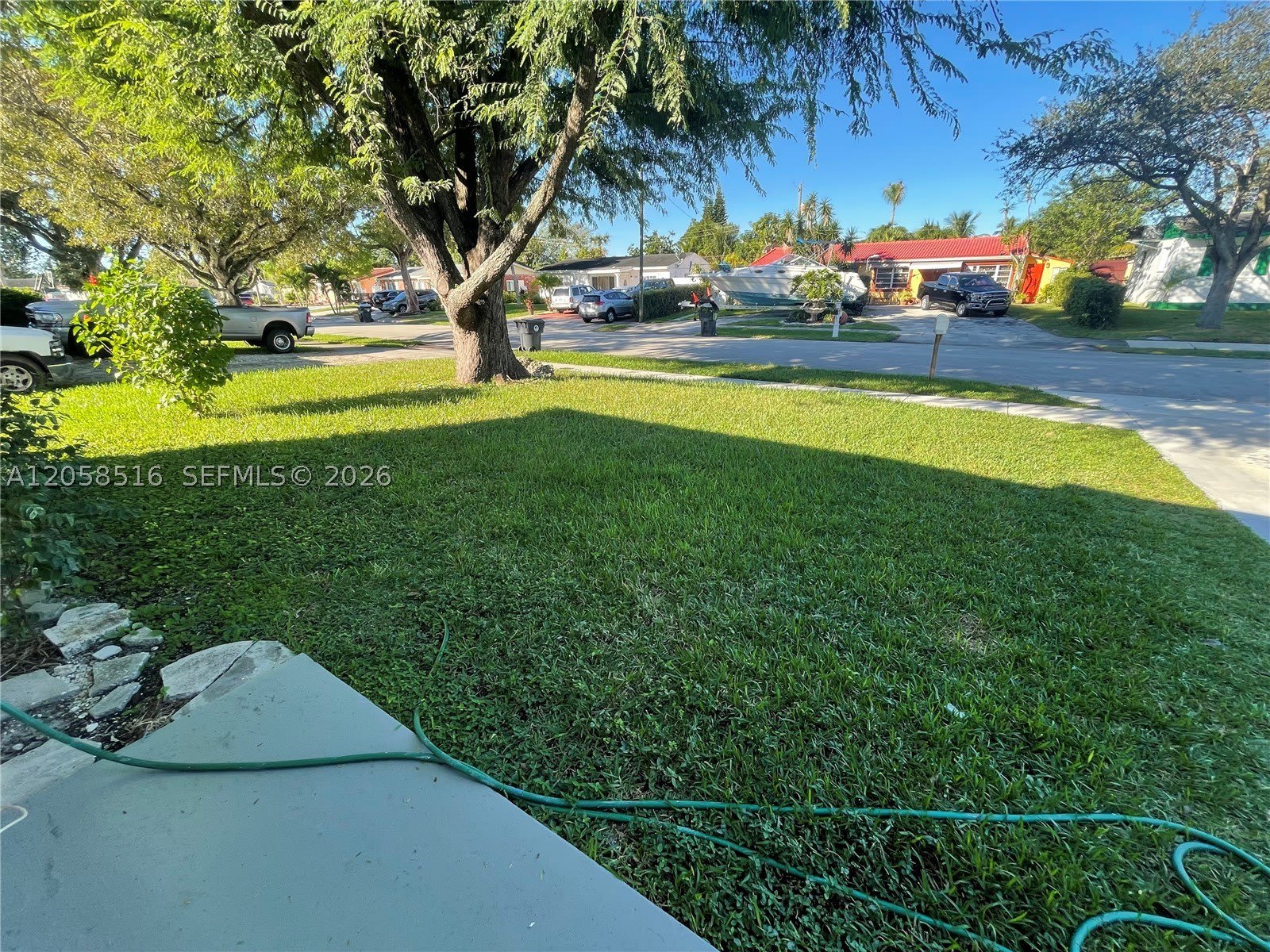 1810 SW 64th Ter – photo 3
