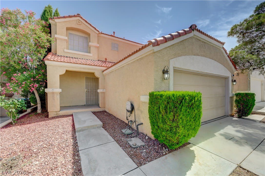 8905 Colorful Pines Avenue – photo 4