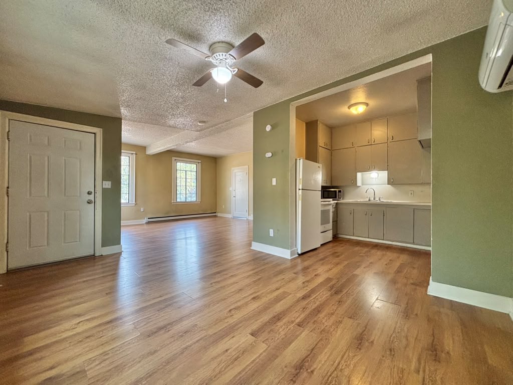 1635 West Pacific Avenue A – photo 4
