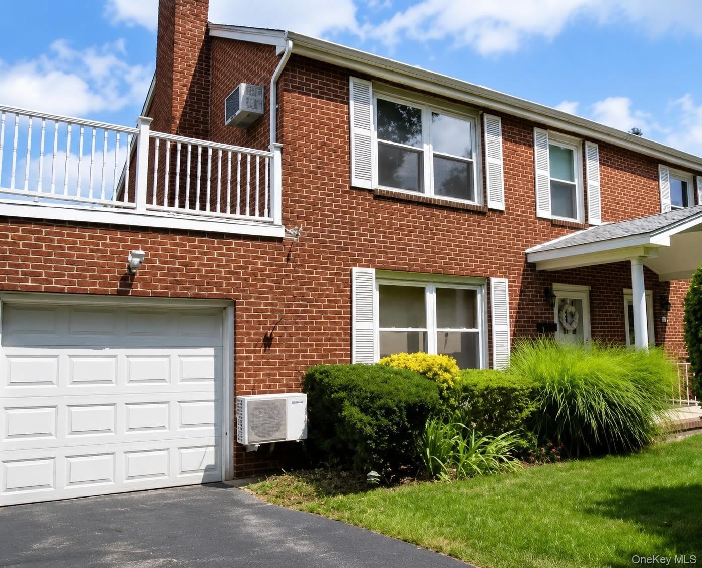 121 Manhasset Avenue – photo 3