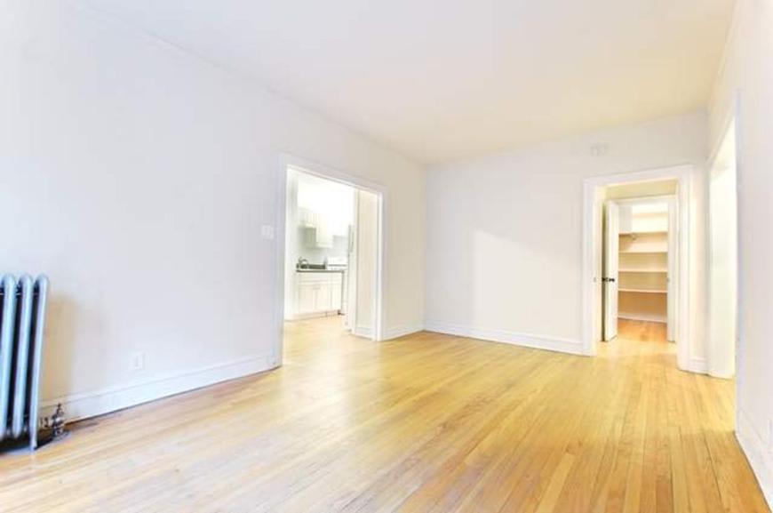 1335 W Touhy – photo 2