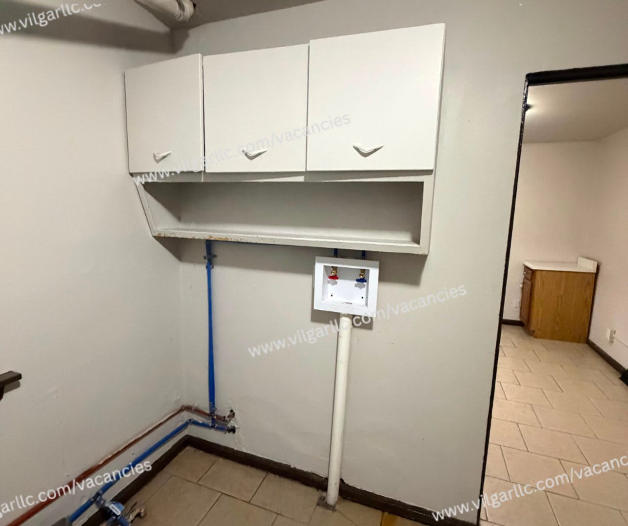 Very spacious 2 Bedroom • 1 Bathroom Home – photo 1
