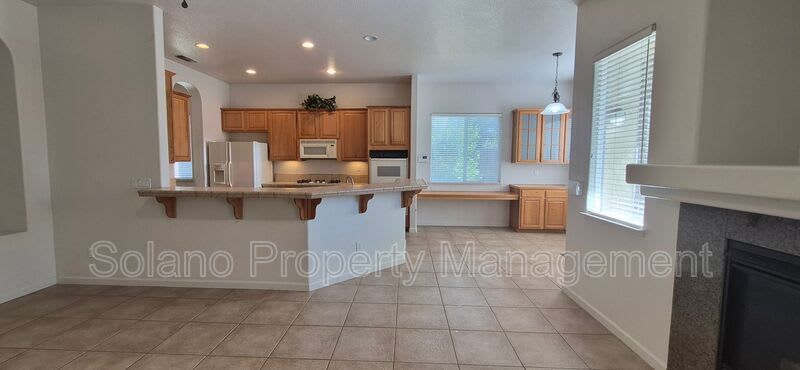 1085 Crystal Springs Drive – photo 5