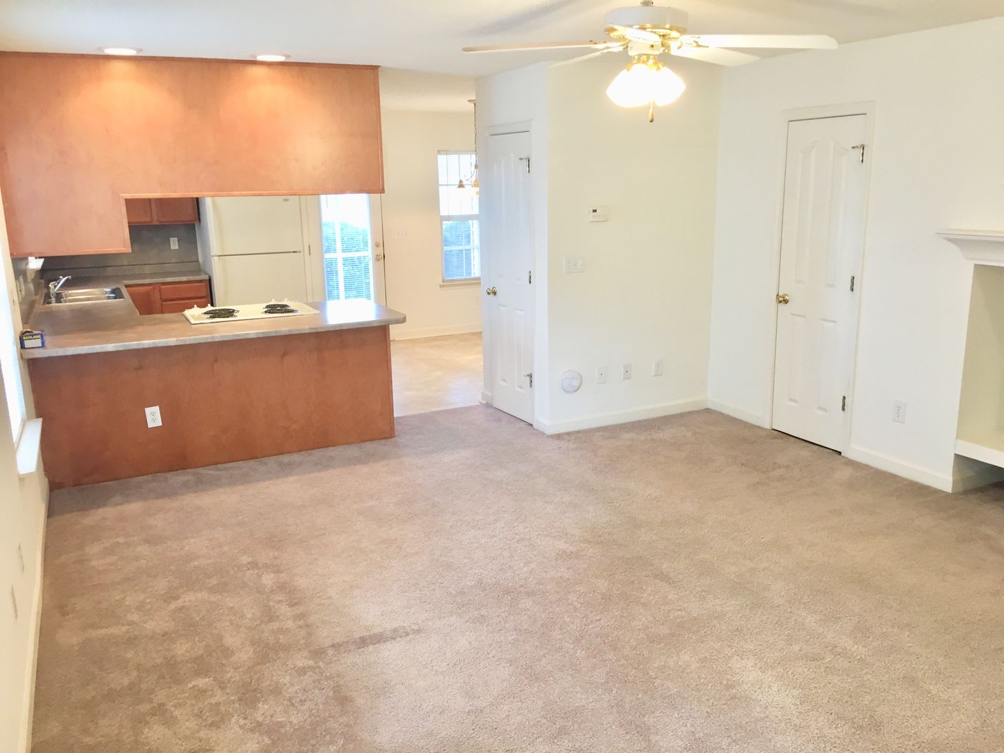 1348SF 2BR 2.5BA – photo 2