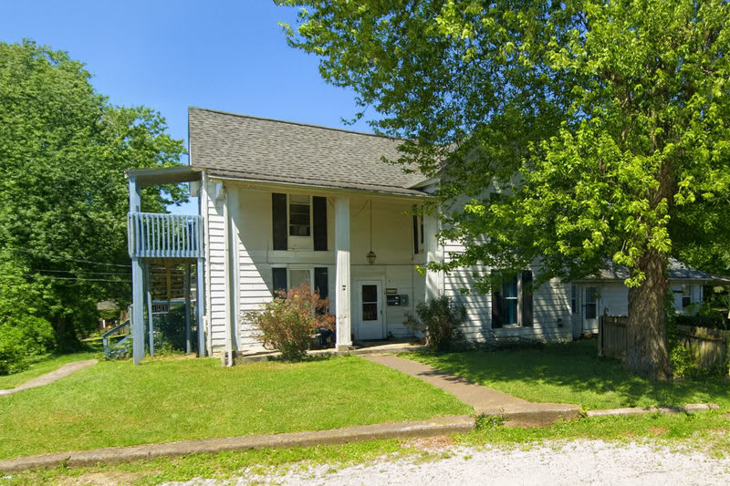 702 West Columbia Street – photo 2
