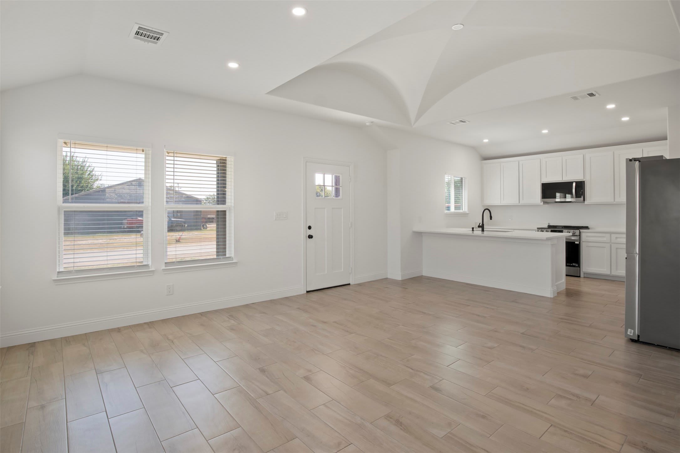 338 S 3rd Street – photo 5