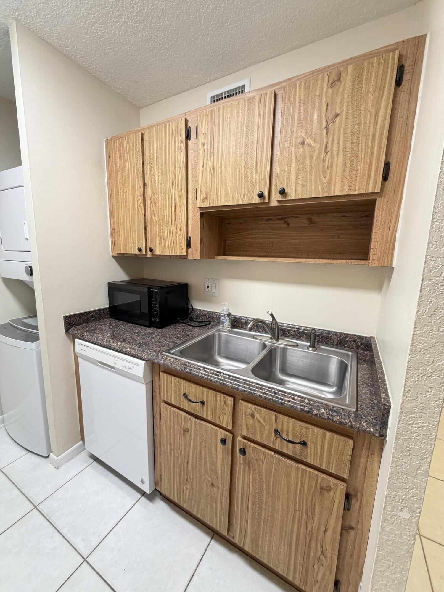 9980 TWIN LAKES Drive – photo 4