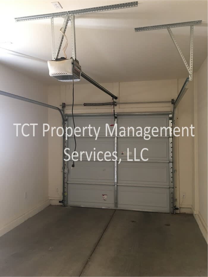 14833 West Ashland Avenue – photo 1