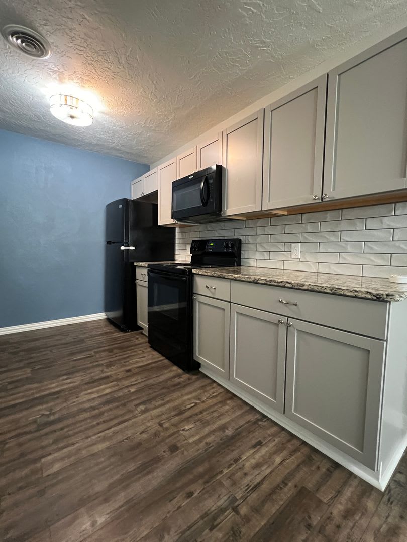 6407 NW Euclid Ave- COMING SOON! – photo 5