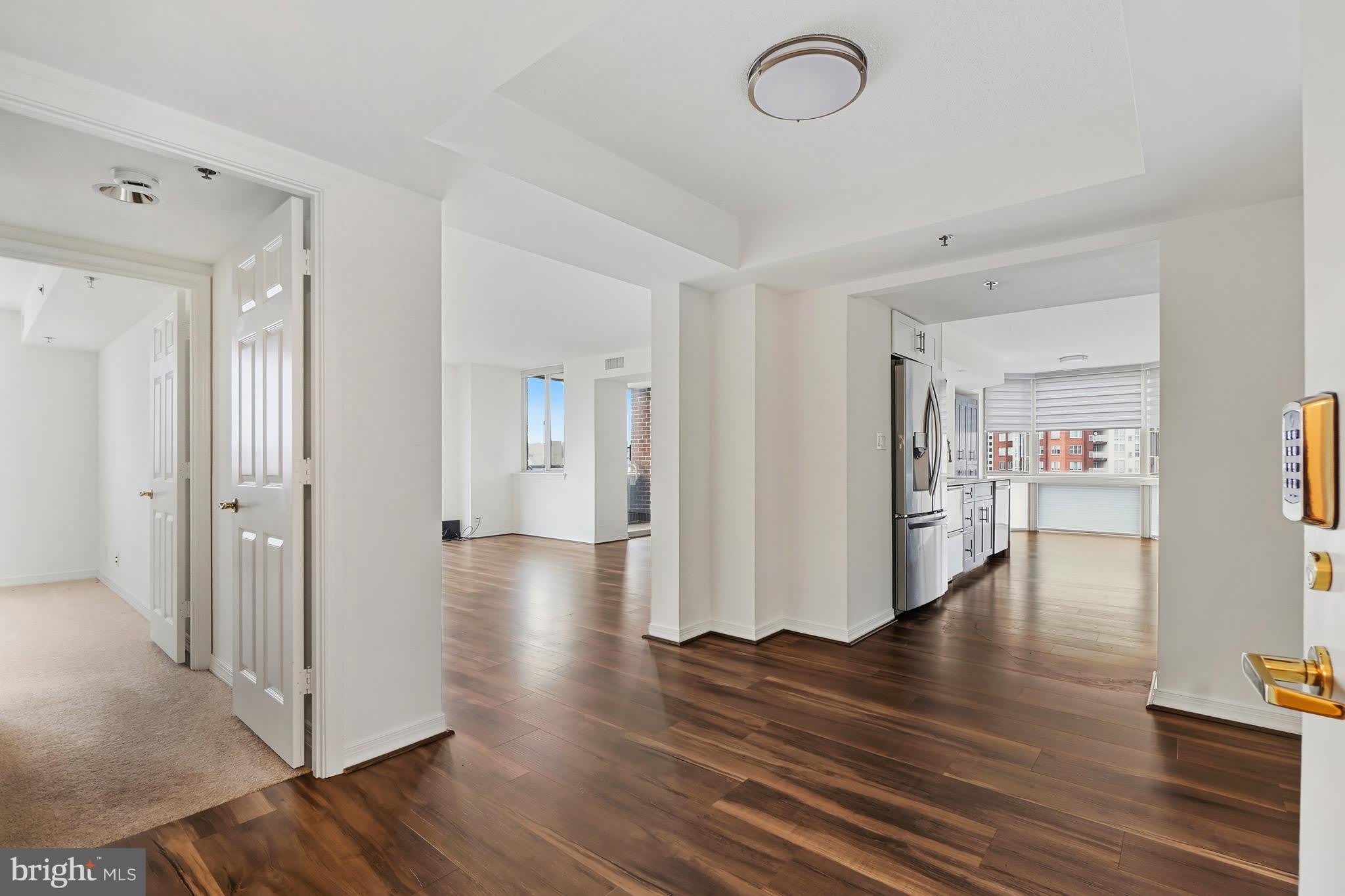 5809 NICHOLSON Lane – photo 4