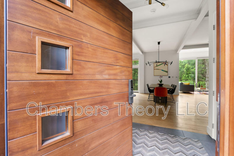 3820 Argyle Ter NW – photo 4