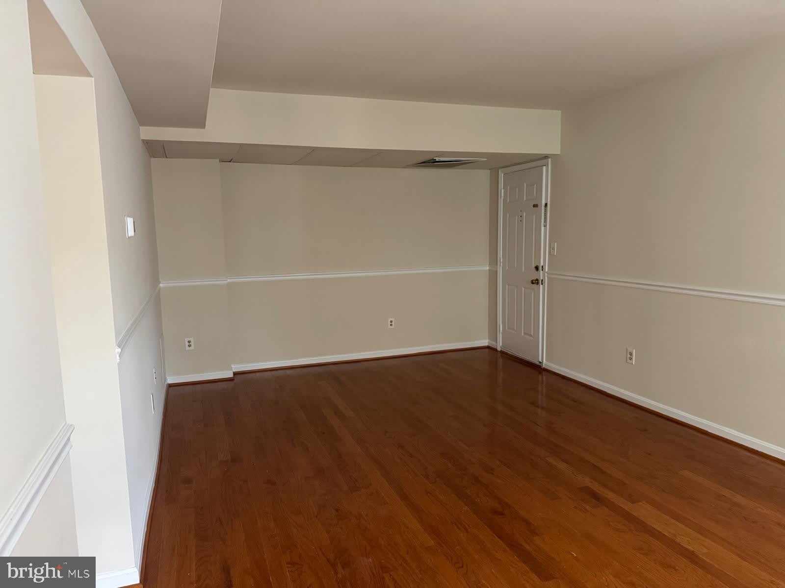 1720 QUEENS Lane – photo 5