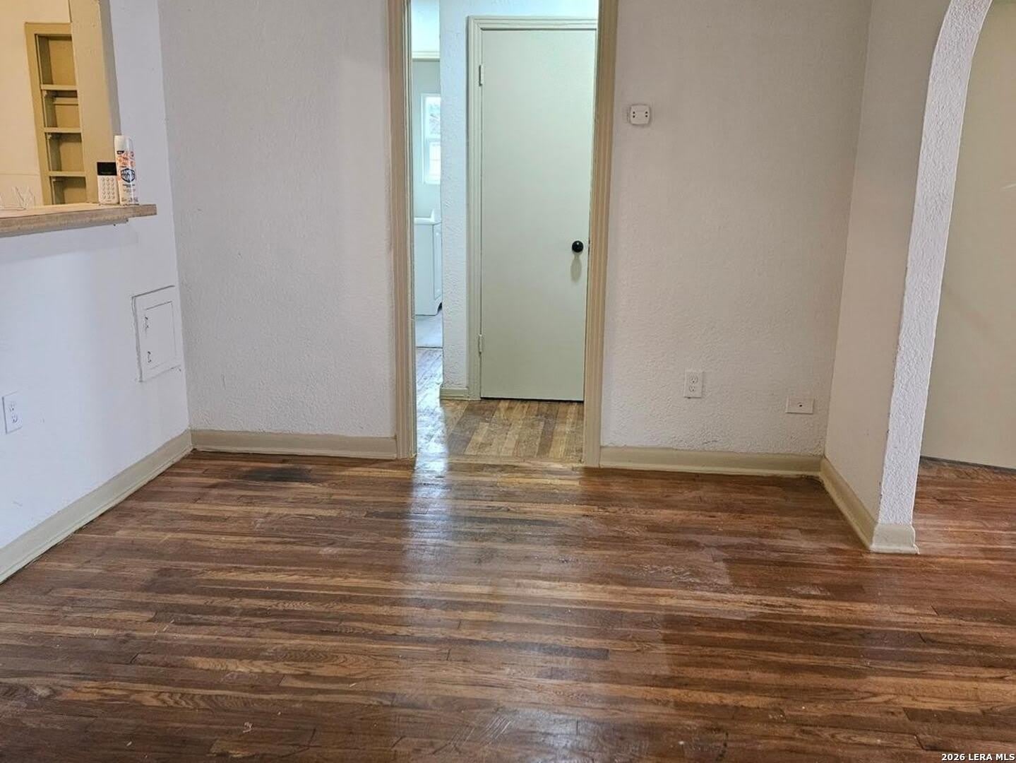 335 Baker – photo 4