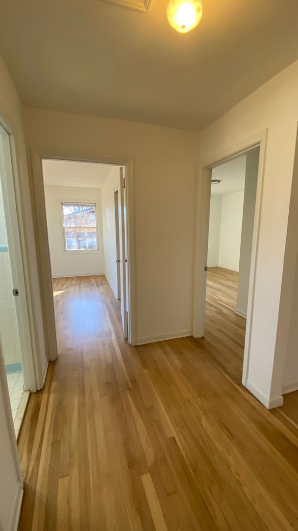 Spacious 4 Bedroom Home – photo 4
