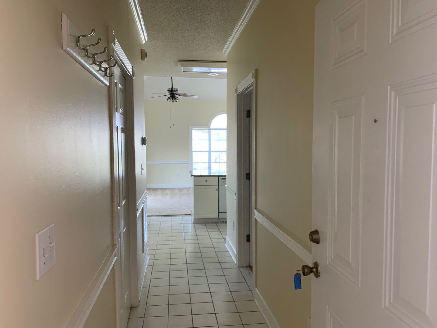 1 Bedroom 3rd Floor Condo in Myrtlewood – photo 3