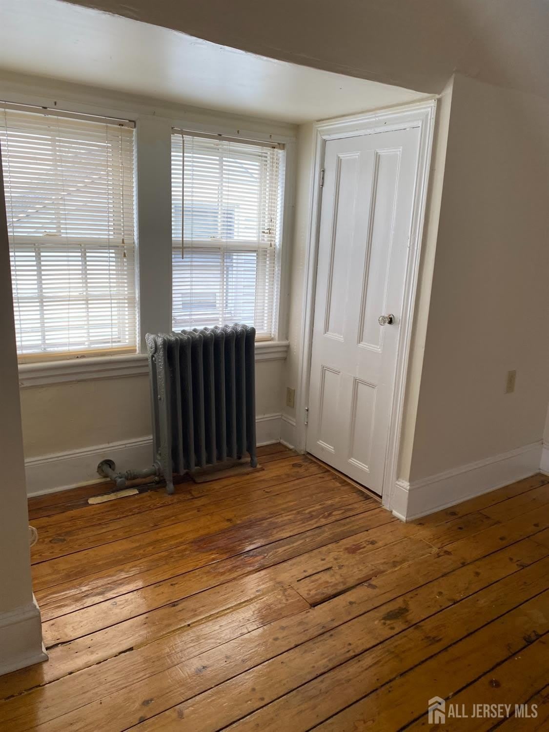 235 Montgomery Street – photo 5