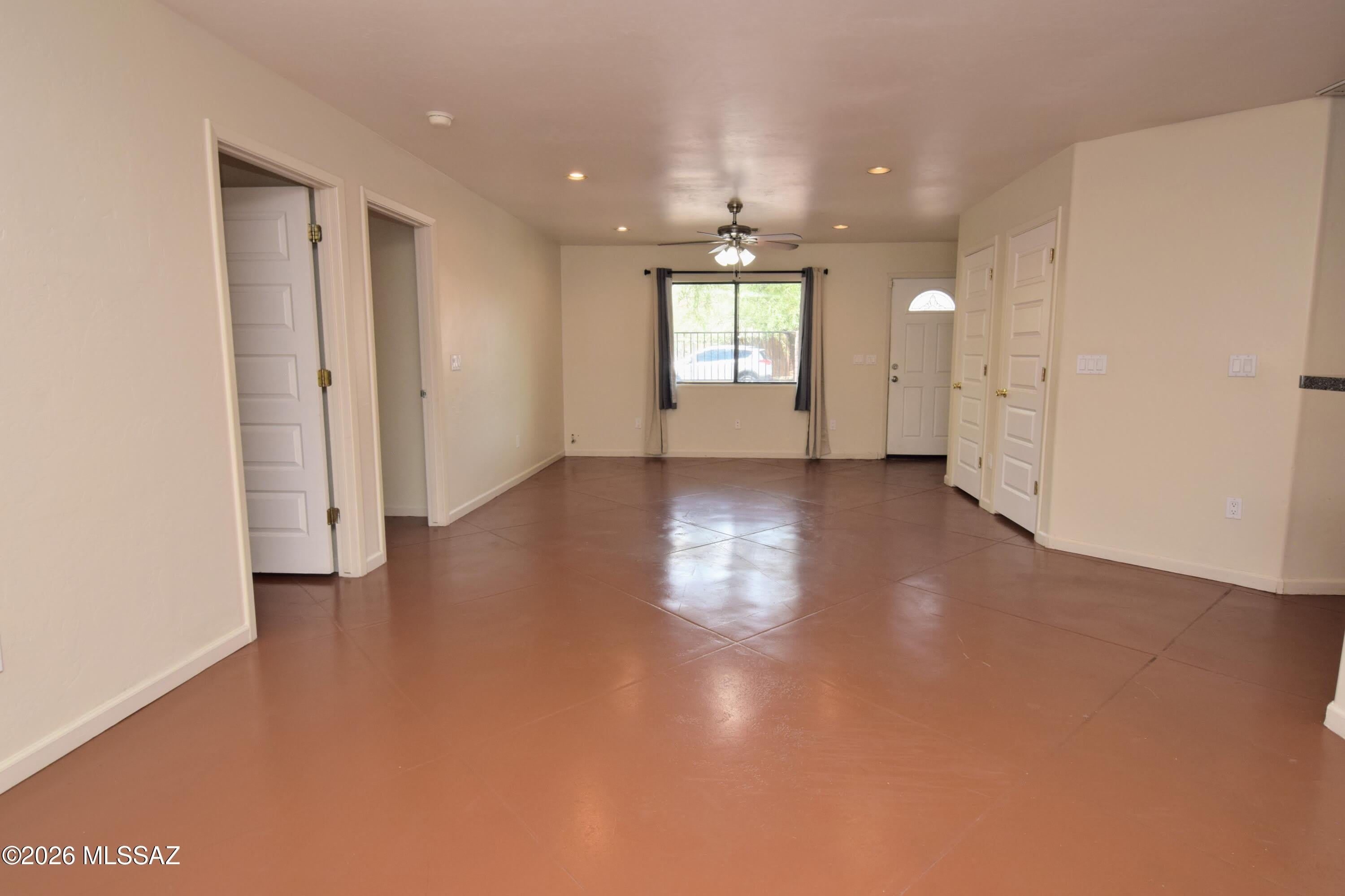203 S Cherry Avenue – photo 2