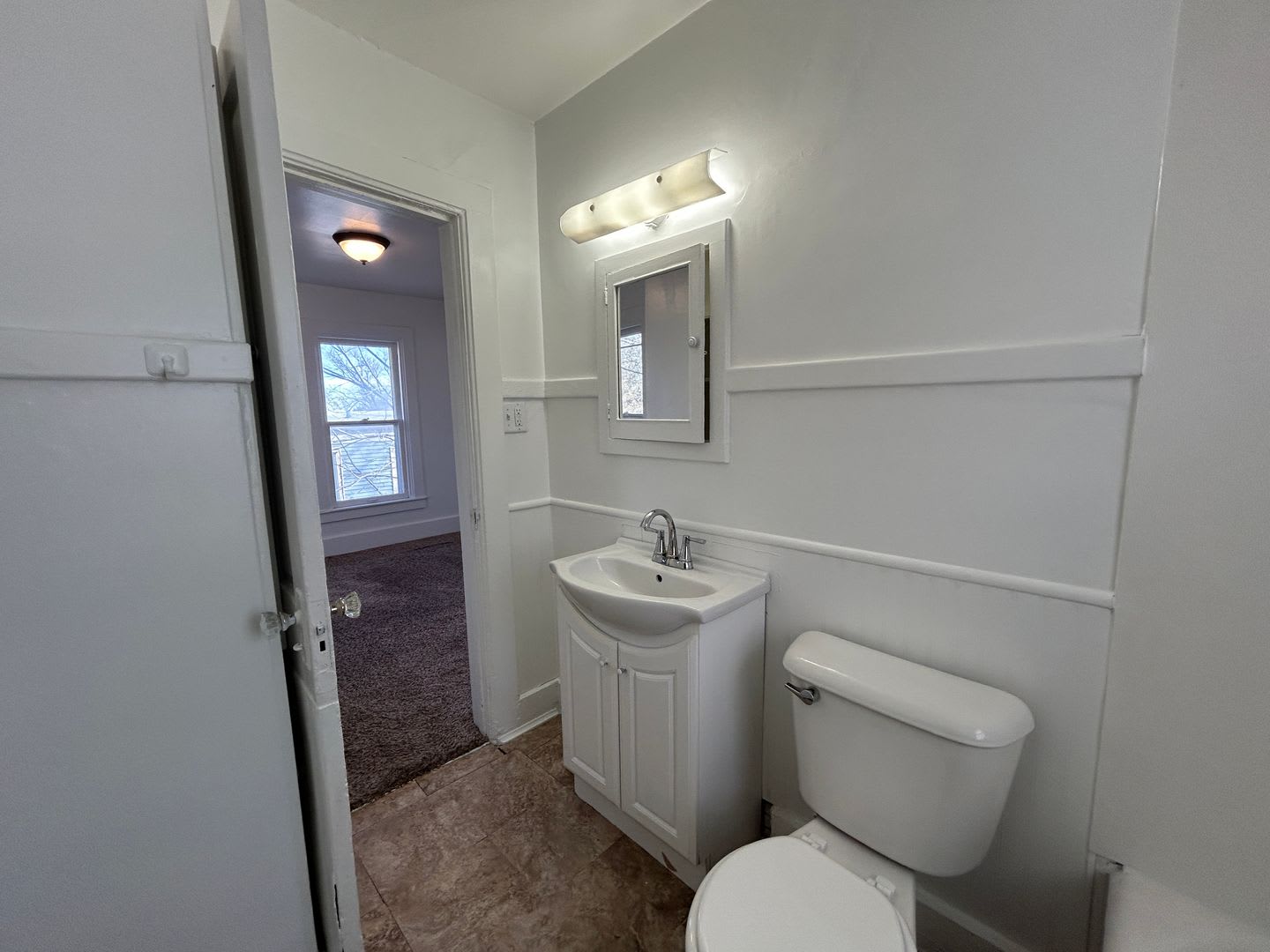 HM 1608 E 12th St – photo 5