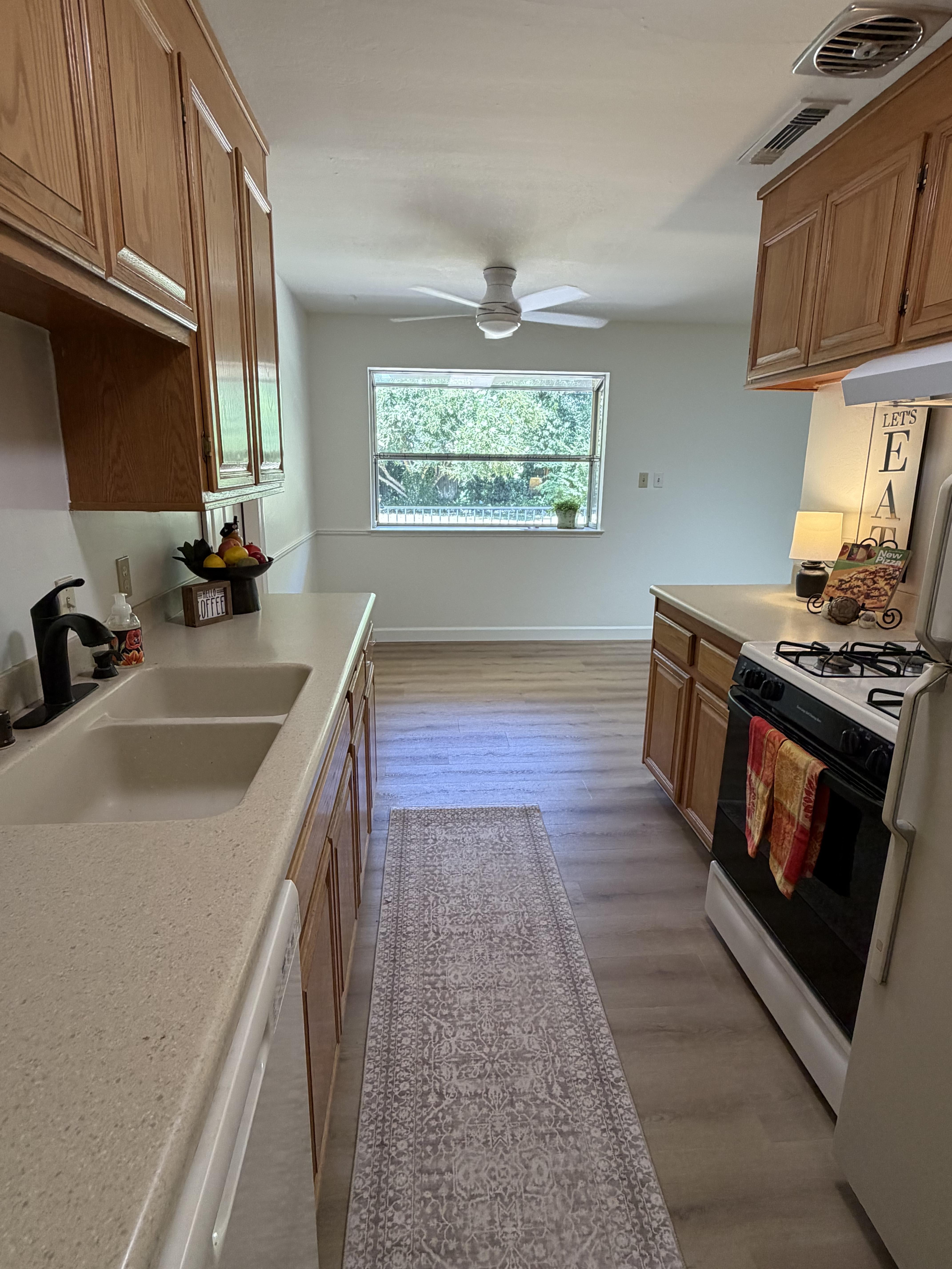 1620 Portsmouth Ave – photo 3