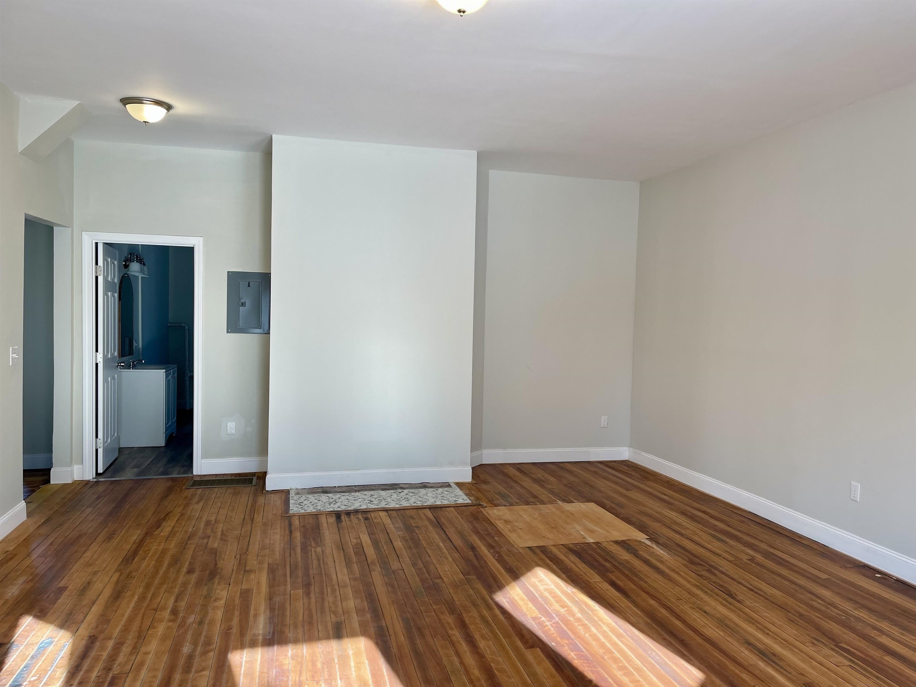 90 Pleasant Street – photo 4