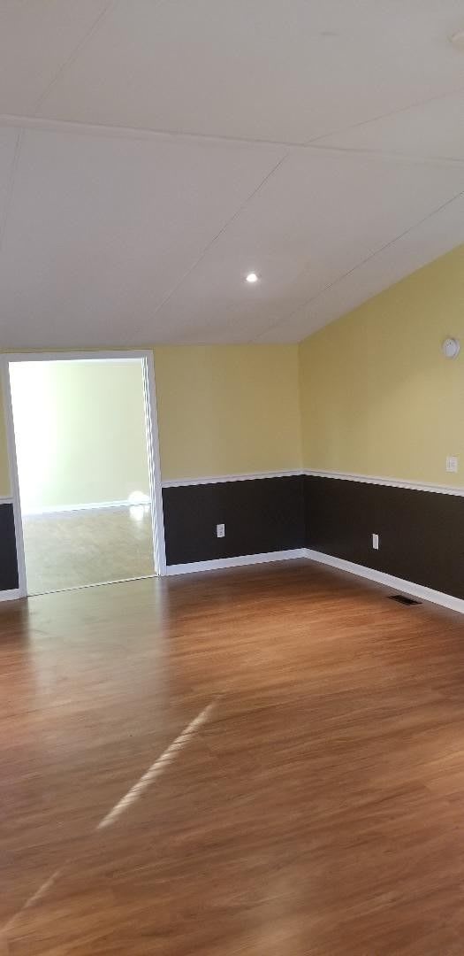 BIG AND ROOMIE! BIG AND ROOMIE! – photo 2