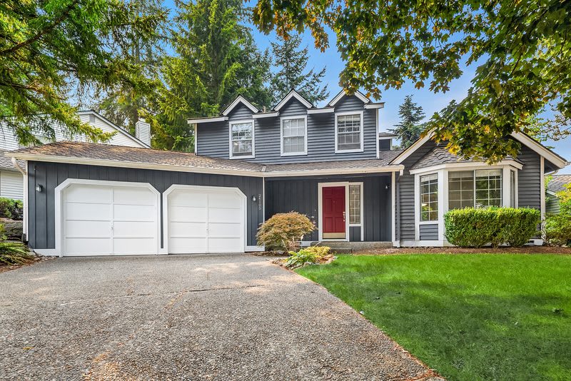 24105 SE 42nd St – photo 1