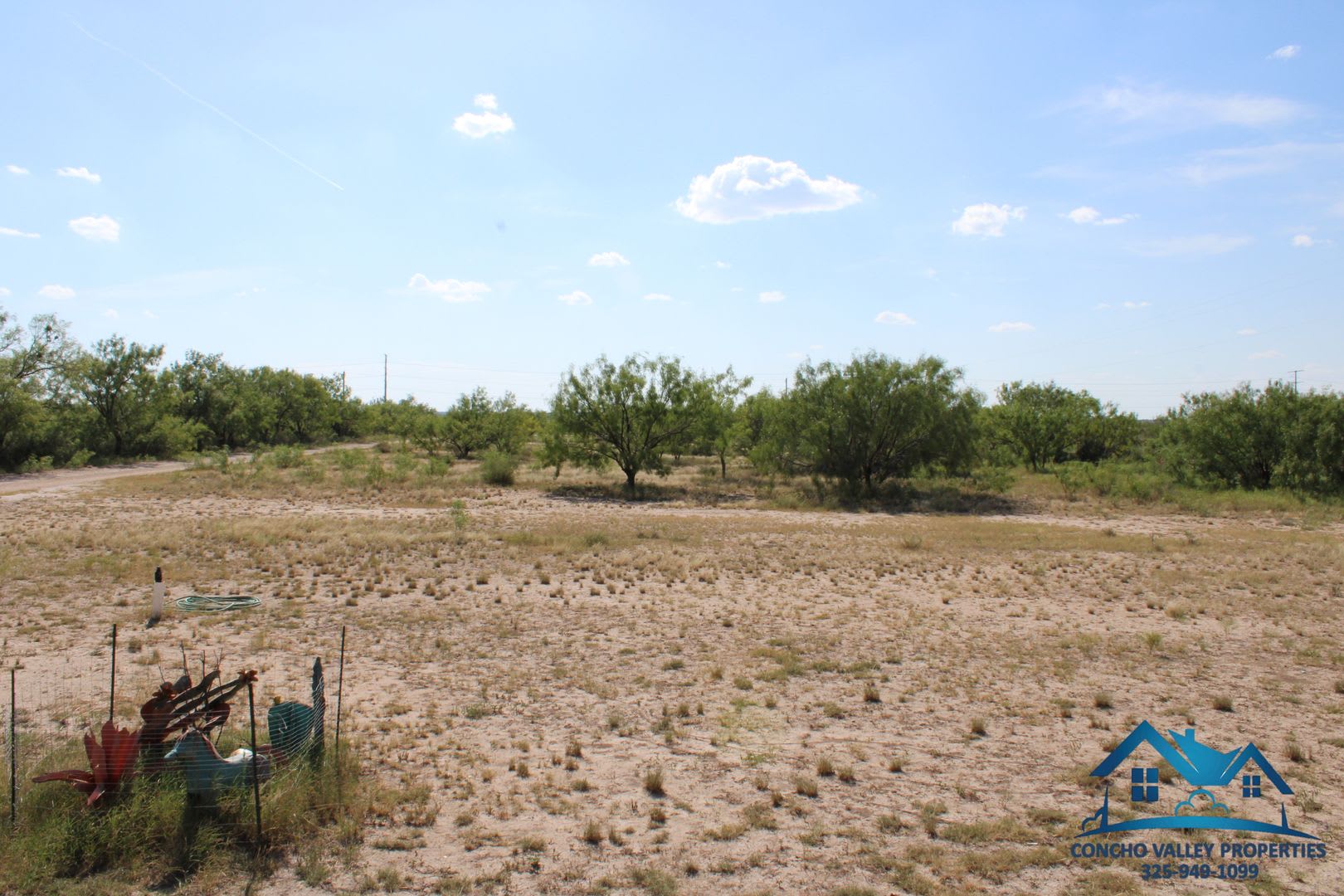 3 Bed/2 Bath Fully Furnished Manufactured Home on 5 Acres Available – photo 4