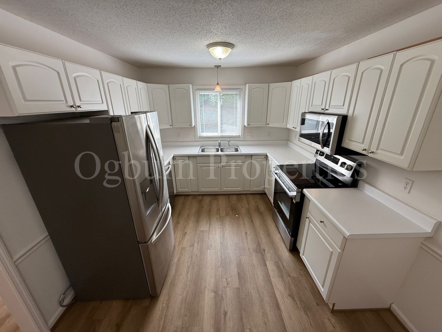 1905 Winding Ridge Ct-2BR/2.5BA-Moss Brook Falls Townhouse!!! – photo 5