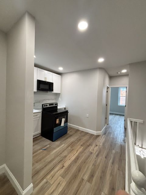 3346 North Howard Street 2 – photo 4