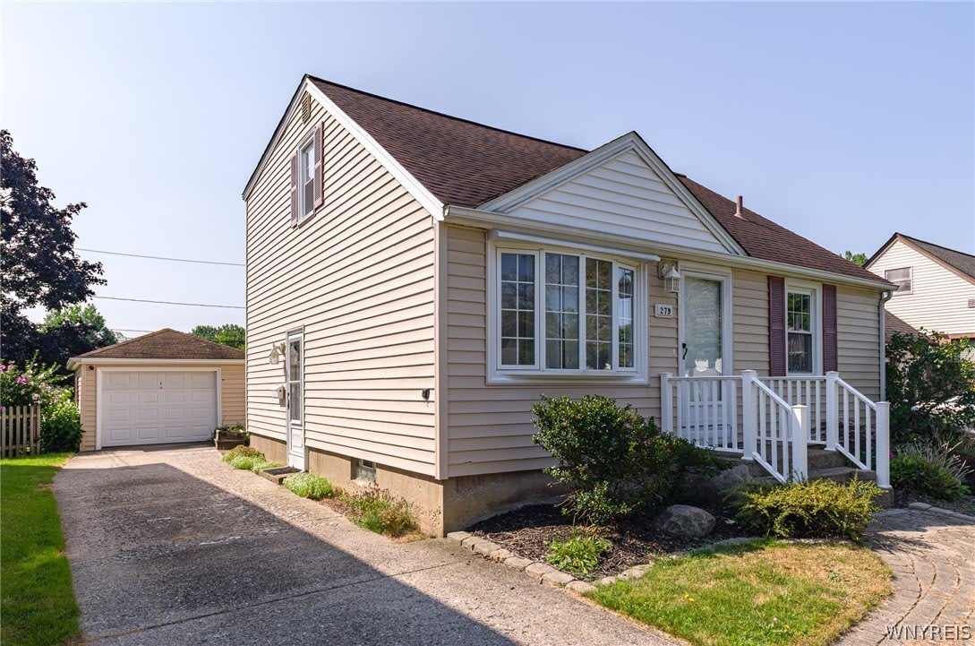 279 Irvington Drive – photo 2
