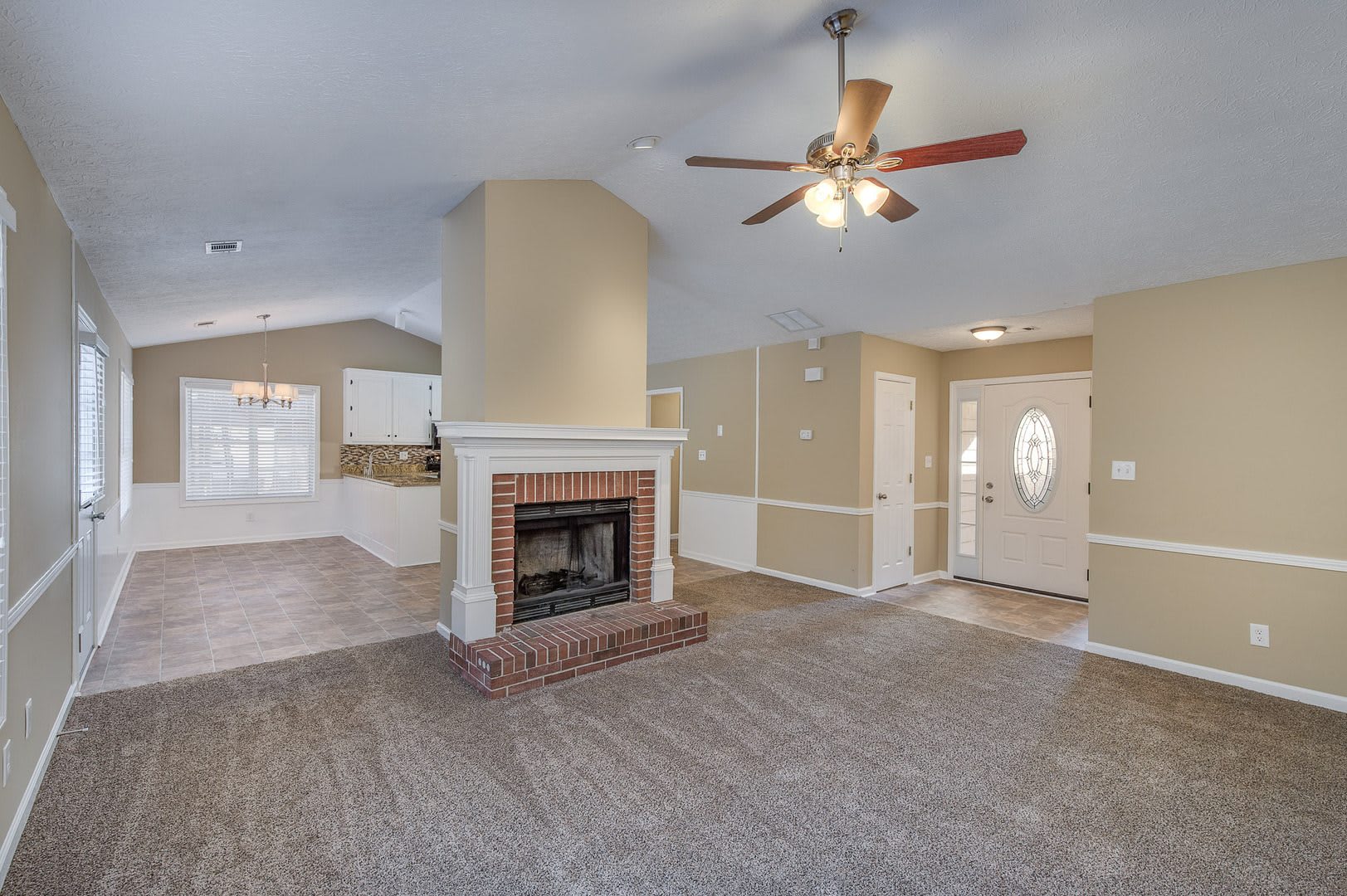 Cute Ranch Beauty in Covington, Fenced Back yard: Granite counter tops – photo 5