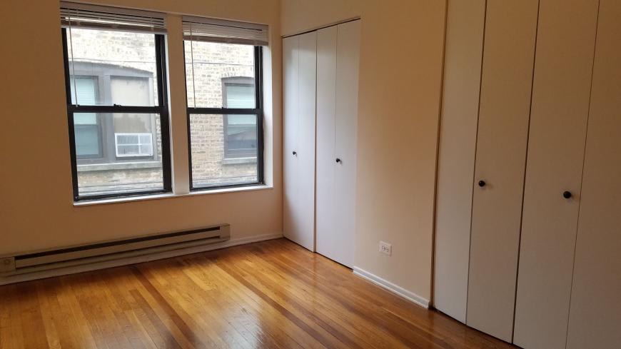 1714 W Jonquil Terrace – photo 3