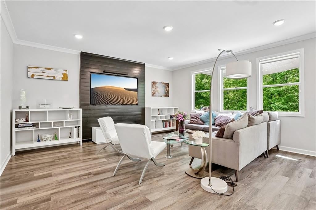 3722 Silvery Way – photo 5