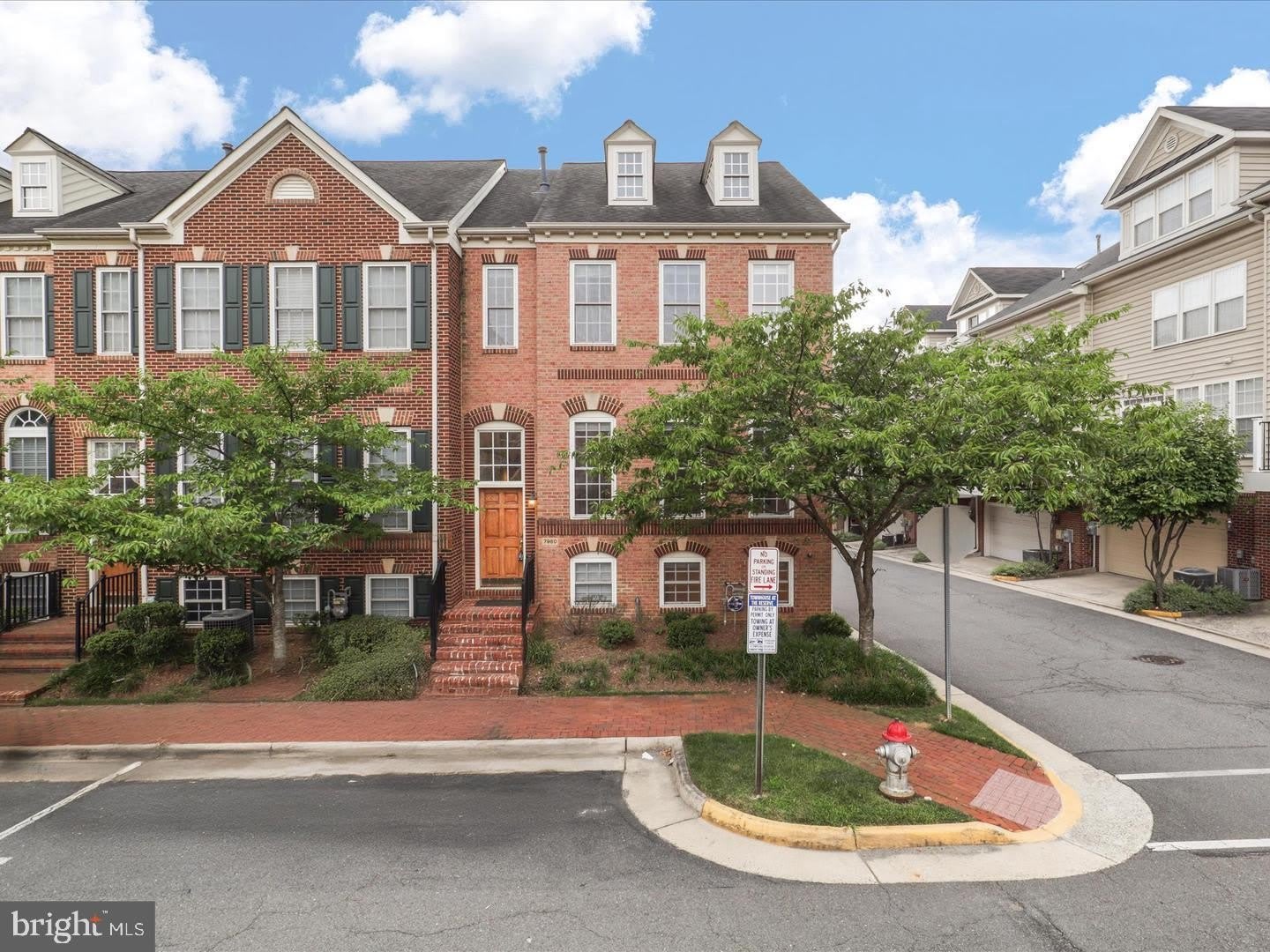 7980 Vigne Court – photo 2
