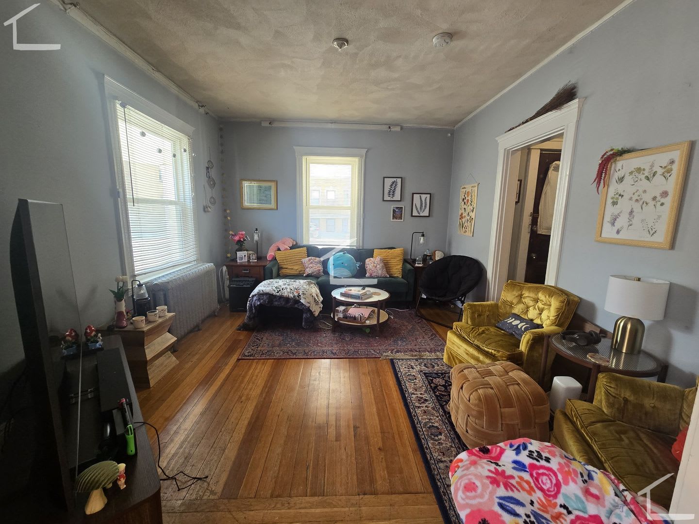 Large 3 bed in Allston – photo 1